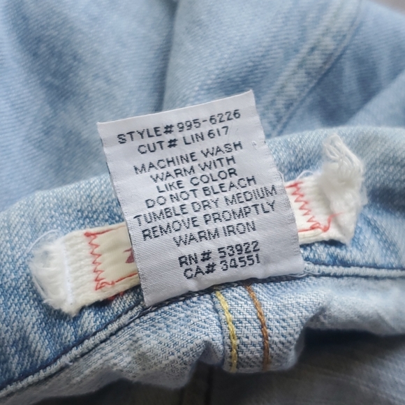 💙🤍 SALE!! Z. CAVARICCI Jean Jacket🤍💙 - Picture 8 of 8